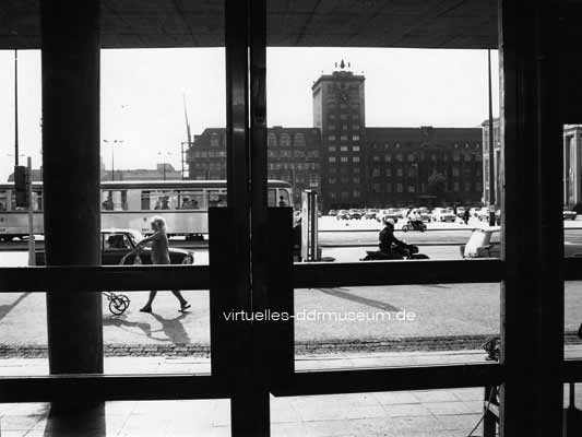 Blick auf den Karl-Marx-Platz, 1969, H. Stahl Leipzig