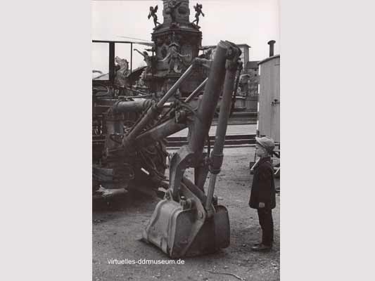 Mit Mende-Brunnen, Leipzig 1965, H. Stahl Leipzig