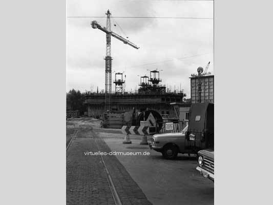 1969, Bau Uni-Hochhaus, H. Stahl Leipzig